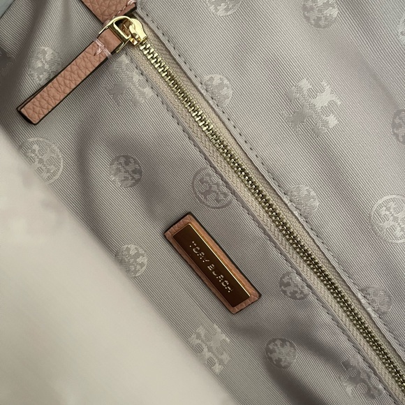 New 💘 large Tory butch backpack Thea - Picture 7 of 11